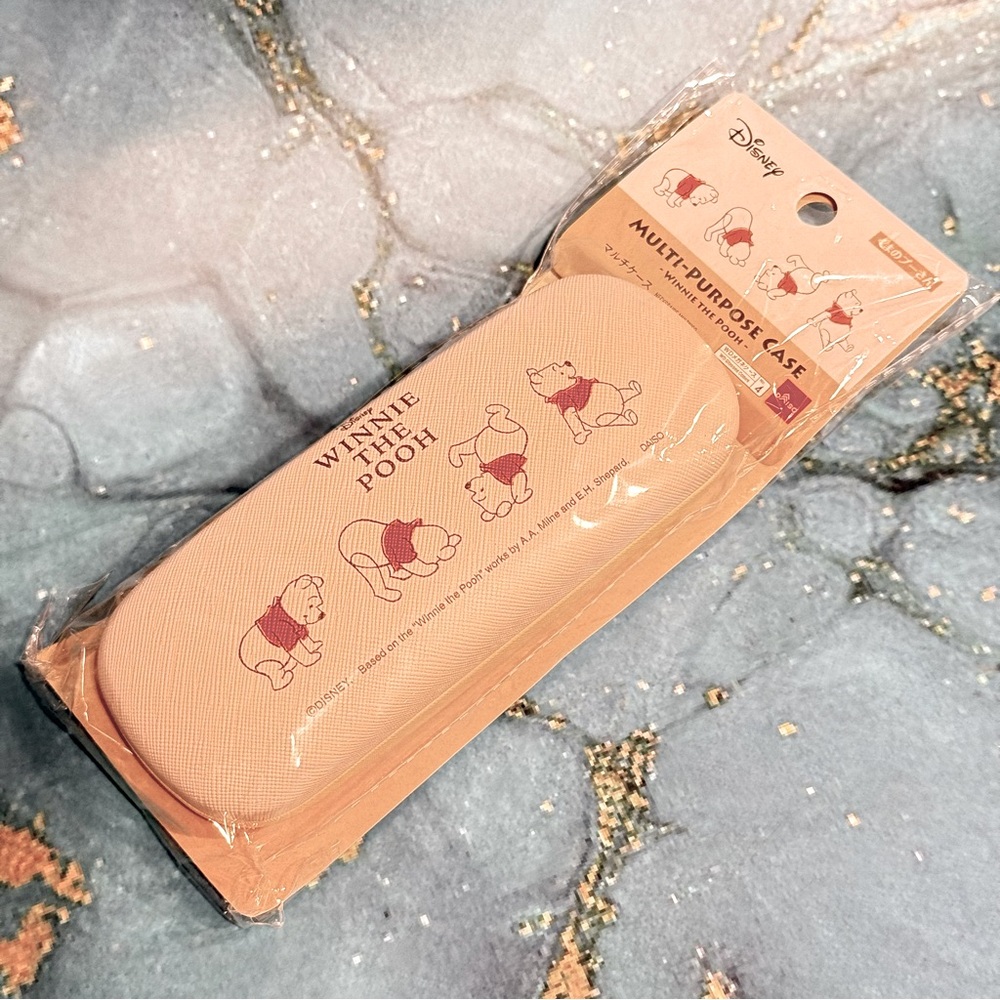 Daiso Disney Winnie the Pooh Eyeglass case